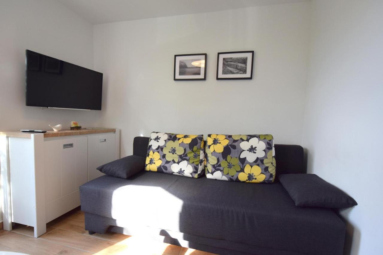 Apartments Julia Чижичи Экстерьер фото